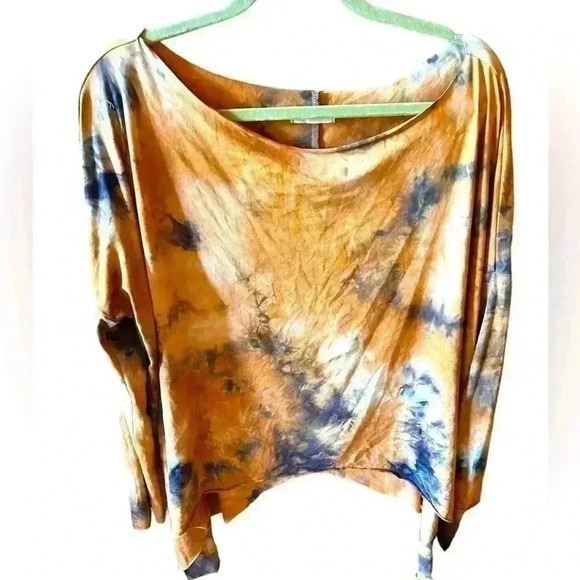 Adore Medium brown & gray oversized sueded jersey knit tie dye long sleeve tee. - Picture 1 of 9